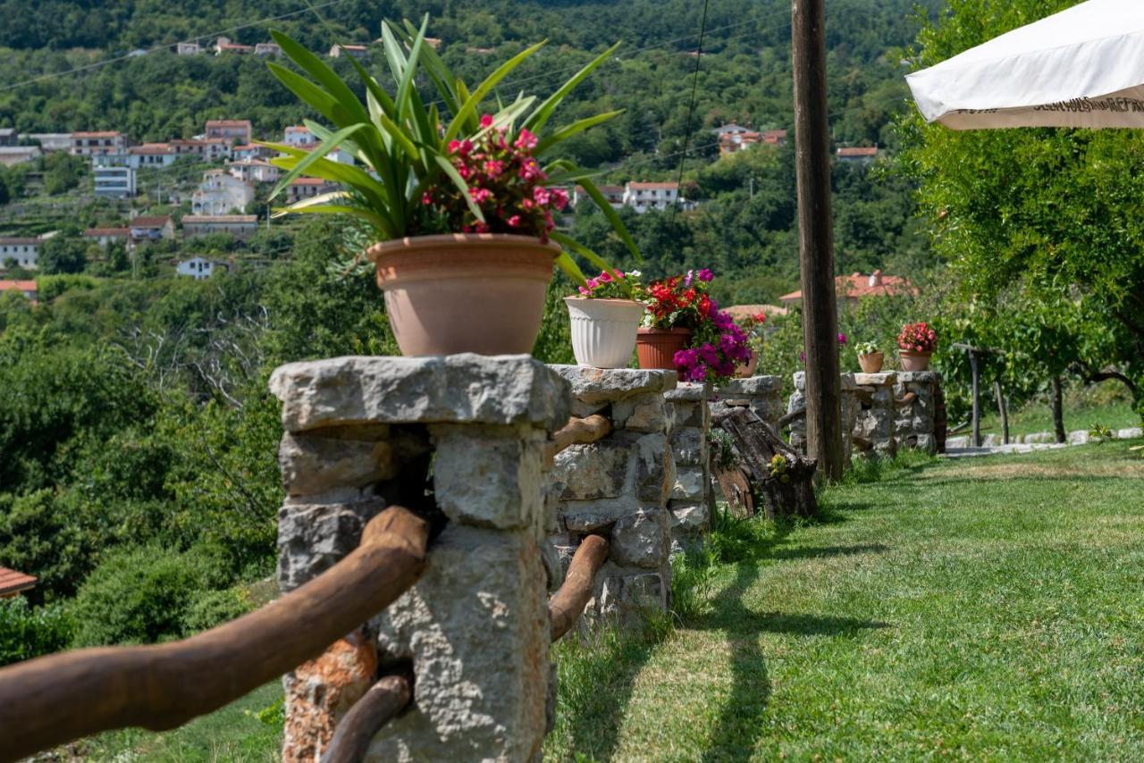 Sea View Apartment With Garden Near Opatija Veprinac Exteriör bild