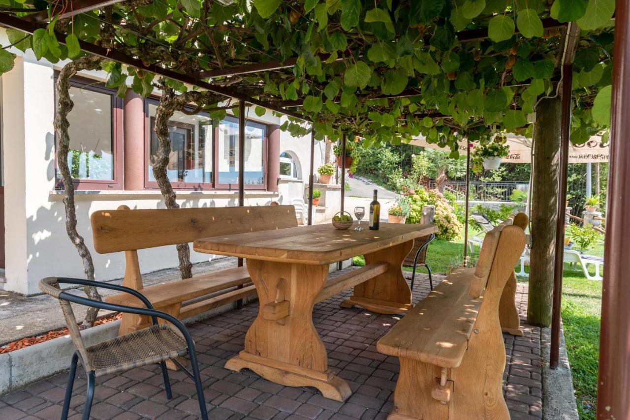 Sea View Apartment With Garden Near Opatija Veprinac Exteriör bild