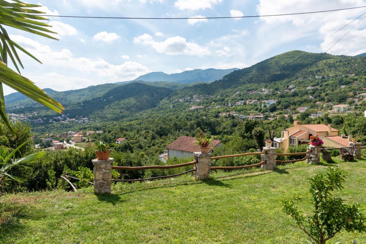 Sea View Apartment With Garden Near Opatija Veprinac Exteriör bild