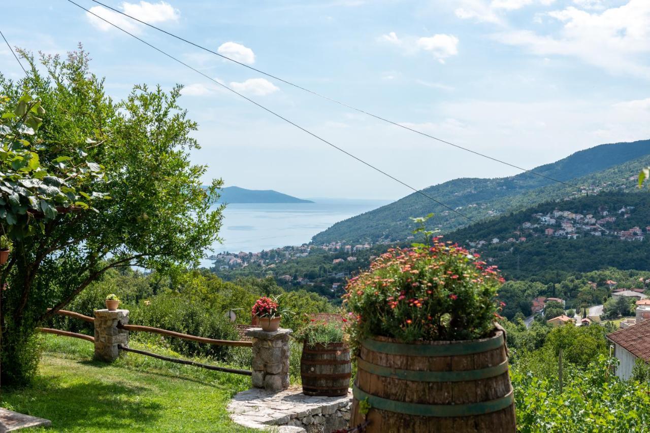 Sea View Apartment With Garden Near Opatija Veprinac Exteriör bild