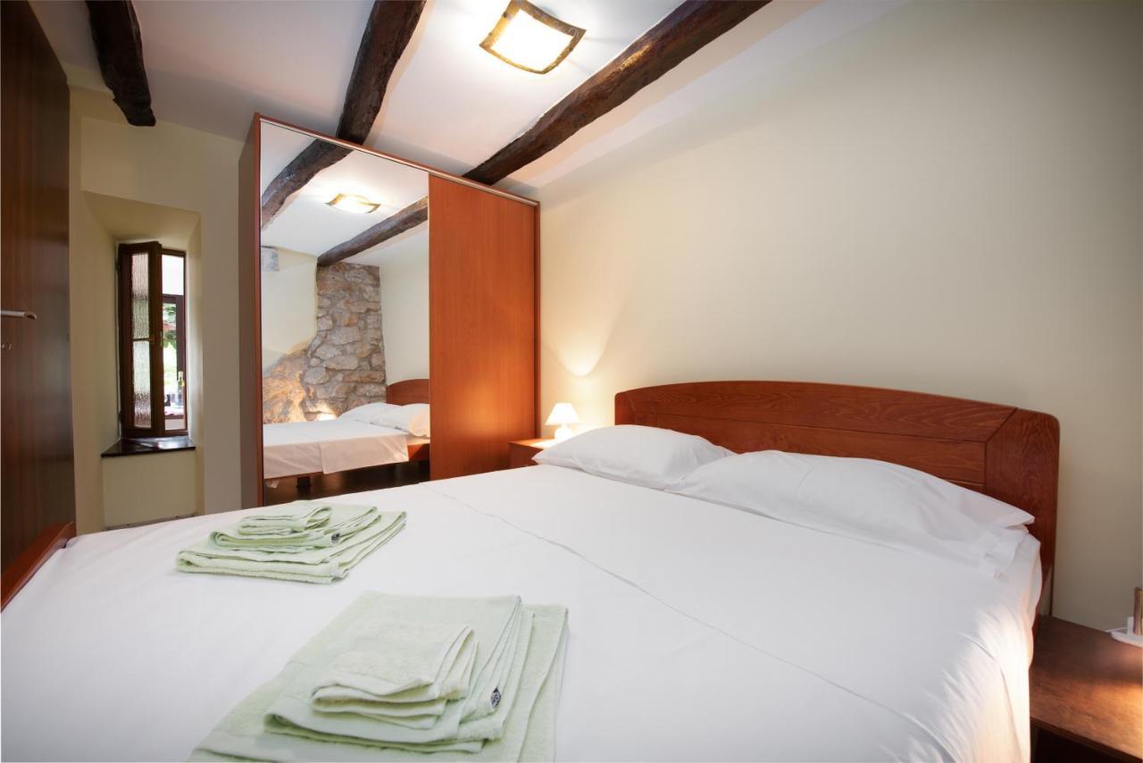 Sea View Apartment With Garden Near Opatija Veprinac Exteriör bild